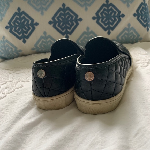 Steven Madden Ecentrcq Slip-On Shoe - Picture 3 of 3